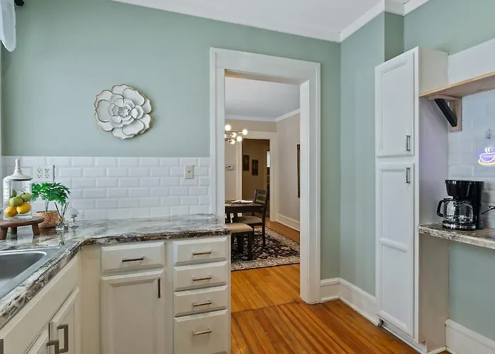 Downtown 3Br Apartment, Walk To Su, Burnet Park & Erie Canal