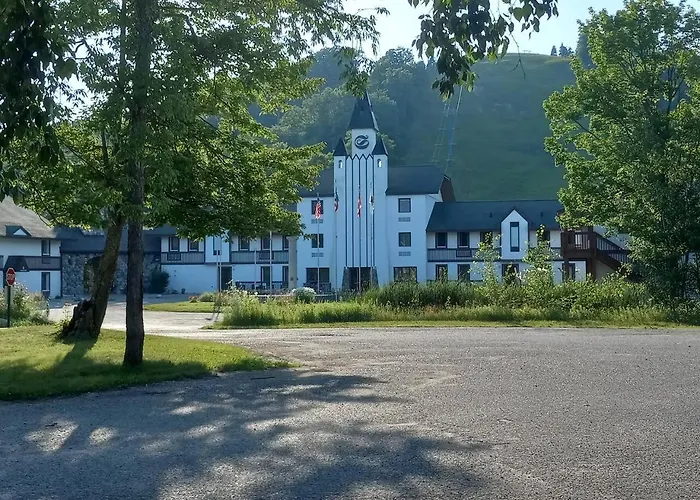 Play & Stay, Bergrand