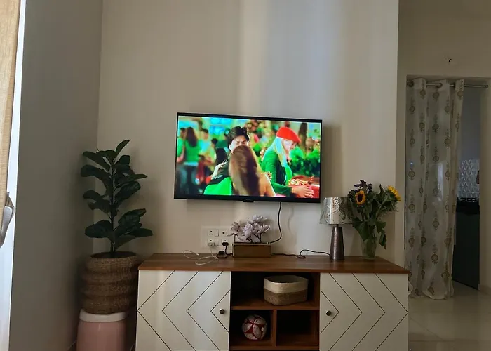 Aarsh Home