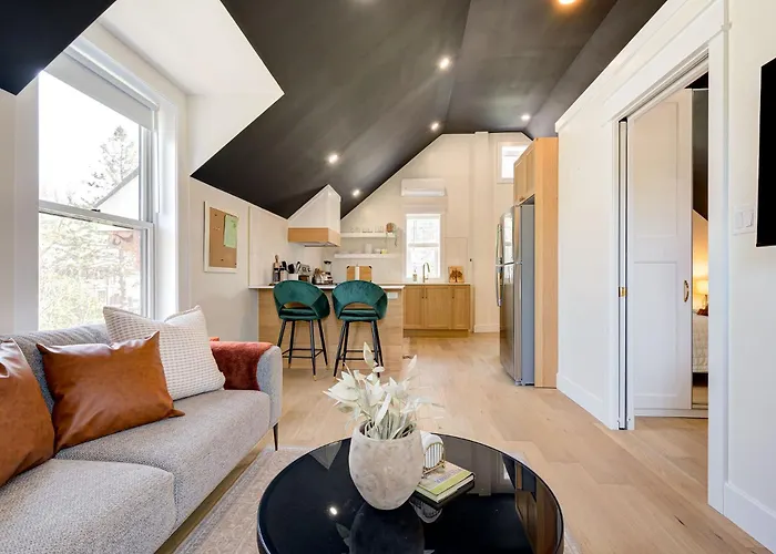 The Willow On Victoria Park - 1 Bed 1 Bath