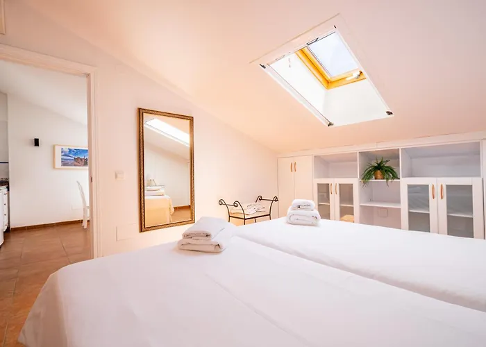 Apartamentos Edificio Capricho