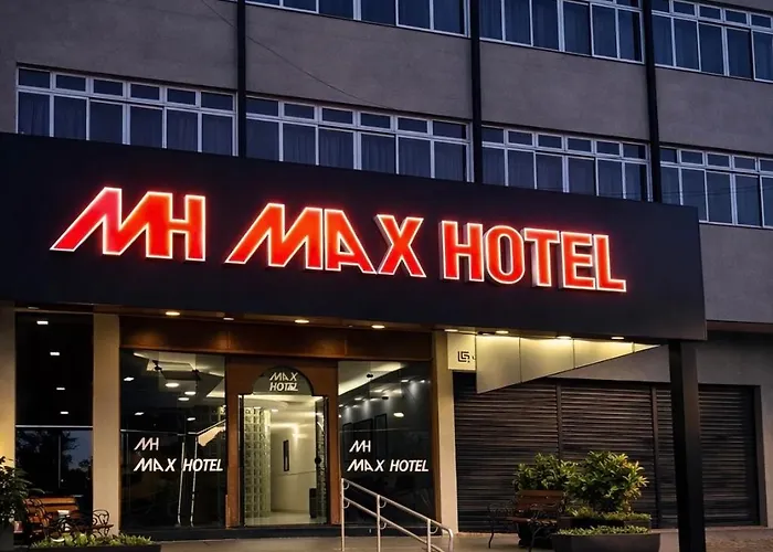 Max Hotel