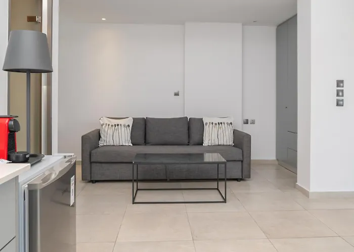 Milva Apartments