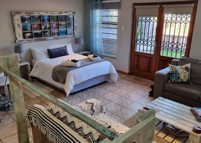 Dolphins Self-Catering Accommodation