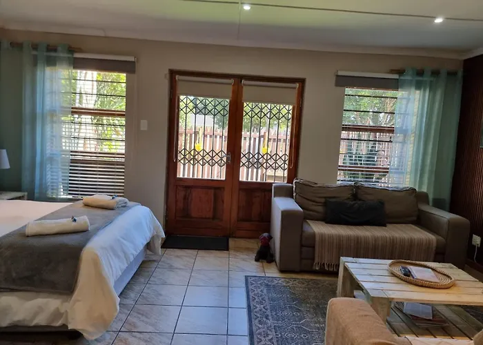 Dolphins Self-Catering Accommodation