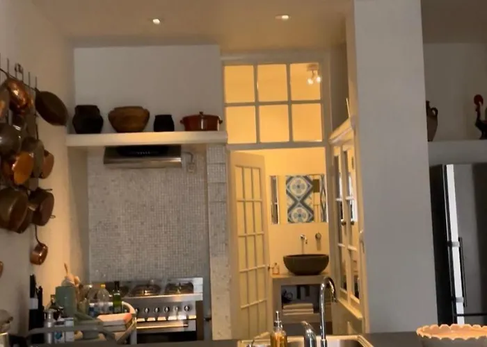 Apartment Close To Campus