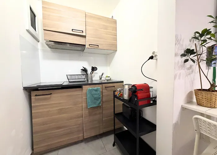 Suite Athena - Melun Gare Rer - Studio Avec Balcon Et Parking