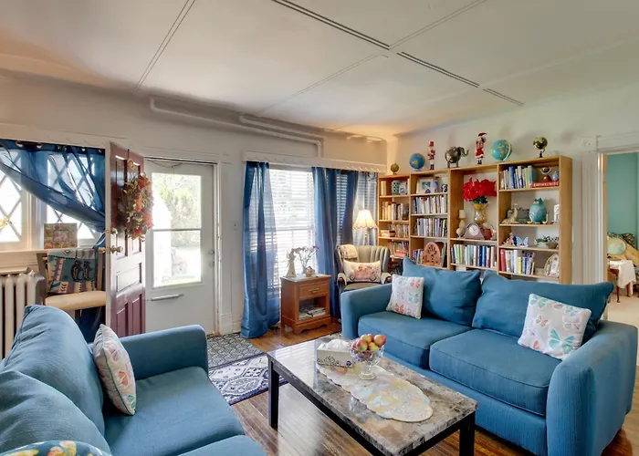 Eclectic Manitowoc Vacation Rental Near Marina!