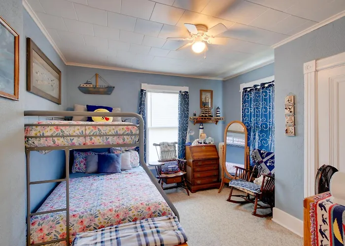 Eclectic Manitowoc Vacation Rental Near Marina!