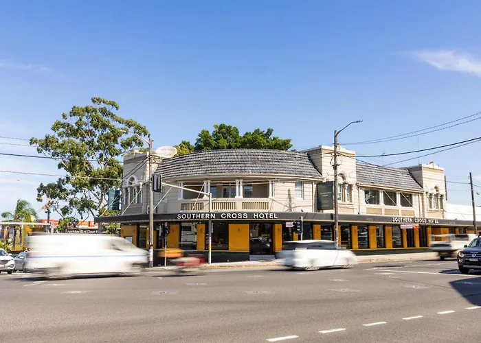 Hotel: Southern Cross Hotel