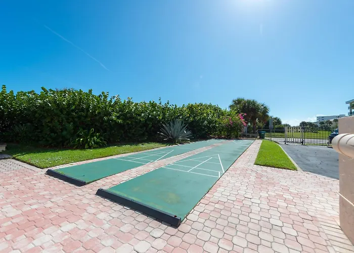 Canaveral Towers - Oceanfront Condos With Pool And Mini Golf By Port Canaveral - Cocoa Beach