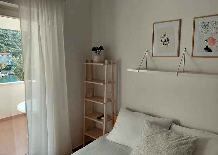 Apartmani Tia