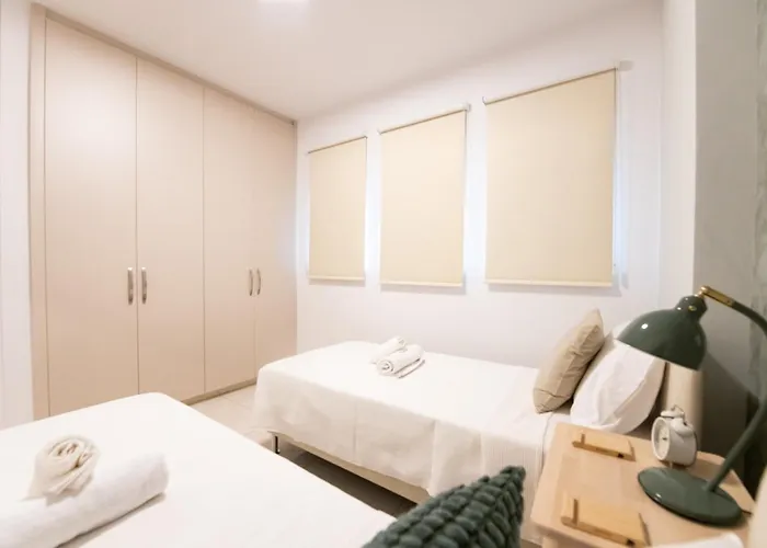 Dinglis Residences 31