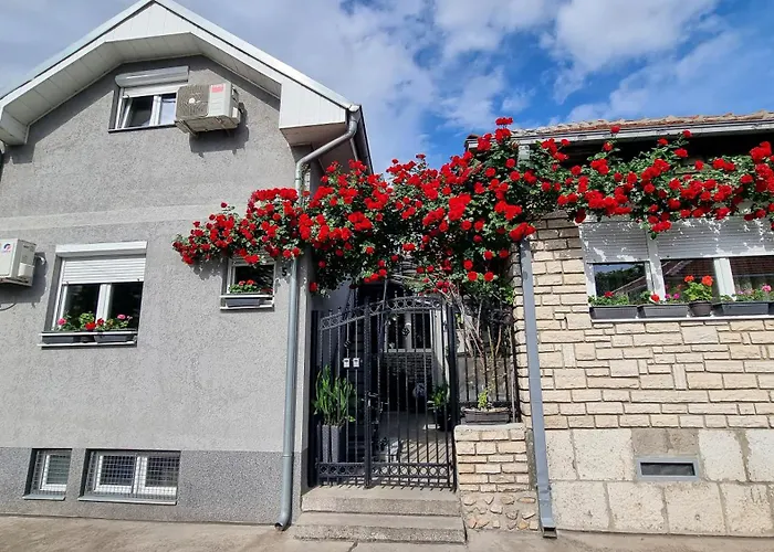 Fortress Apartments Nis