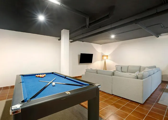  Luxury Taganana