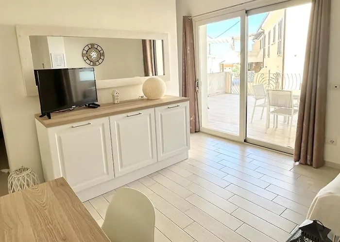 Appartamento Incantevole Con Piscina