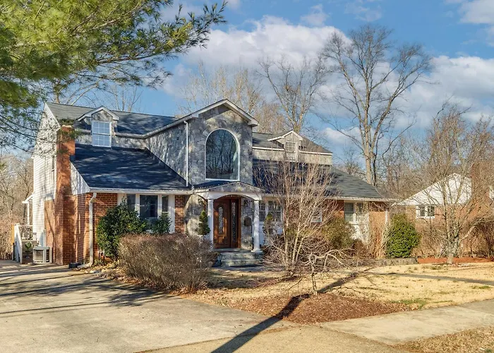 15 Mi To The White House! Modern Apt W/ Deck