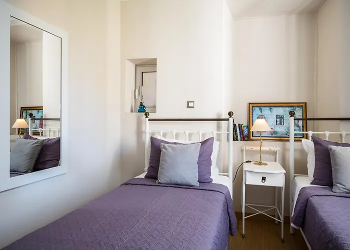 Fotiadis Family Luxury Suites By Konnect