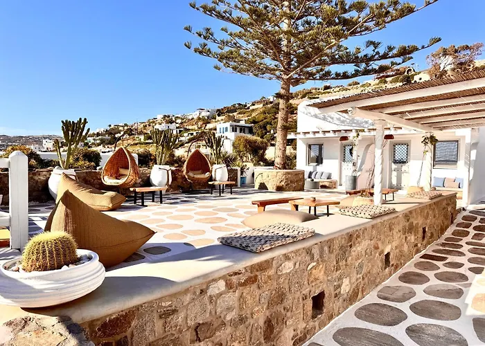 Merriam Mykonos Town