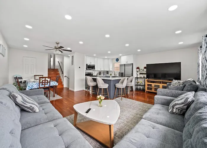 Luxury 3Bdr, Newly Renovated, Free Driveway Parking, Nyc, Ewr