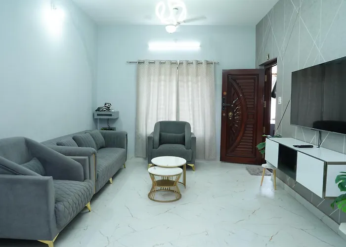 Sukruthi Service Apartment 3Bhk