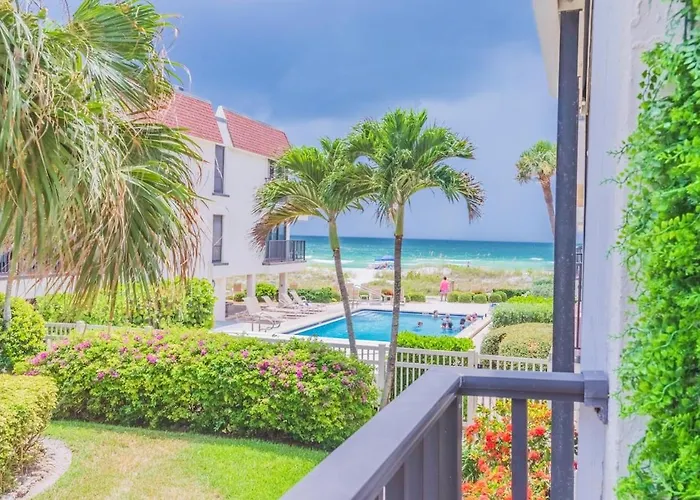 Breezy Beachside Views! Heated Pool & Pickleball!