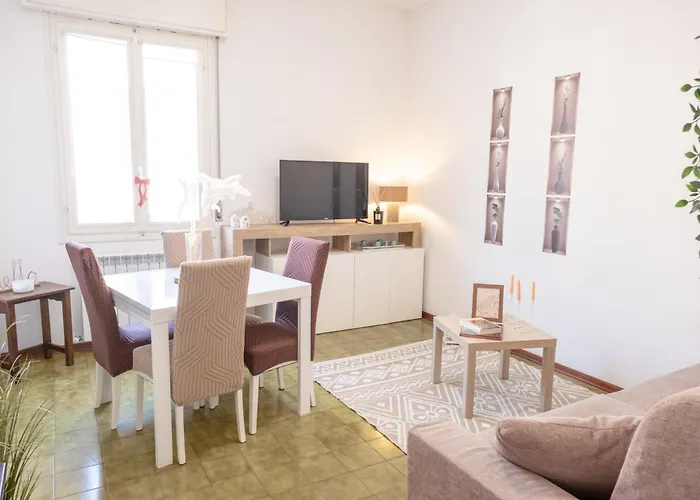 Villa Cristina - Air Conditioning, Garden, Private Parking & Premium Beds