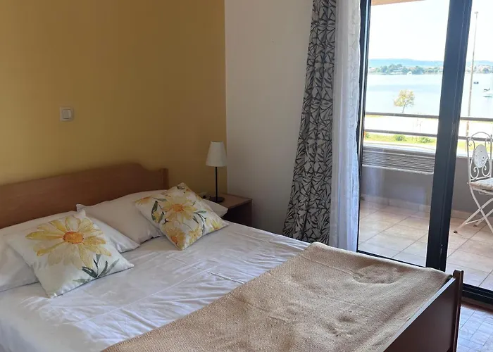 Apartments & Rooms Ana Sukosan