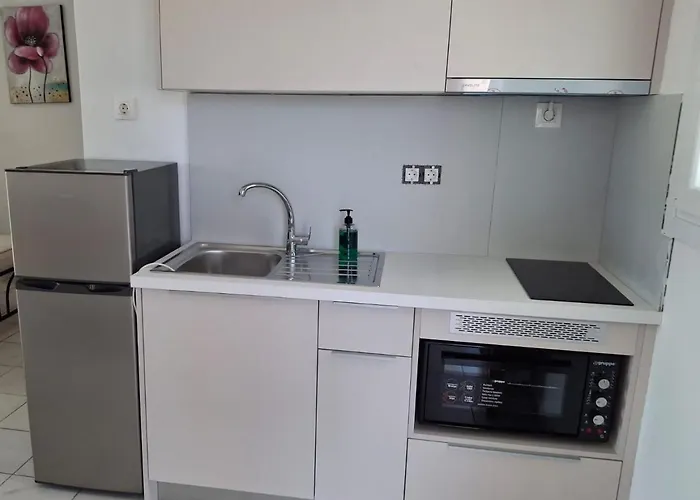 Gorgona Apartments & Studios