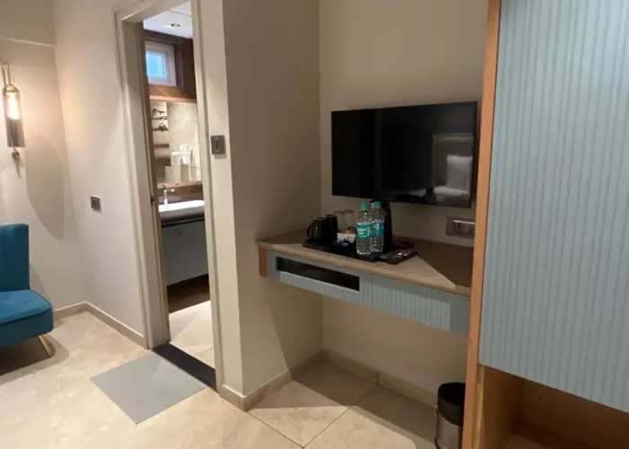 Livi Suites Serviced Apartments