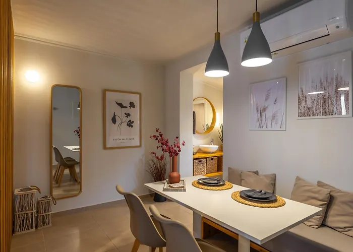 Cavaliere Seafront House - Klio