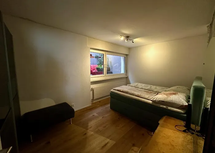 Royal Apartment 02