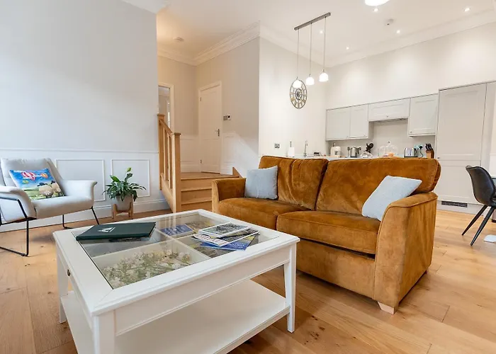 Wensleydale, Old School Rooms - Ground Floor Luxury Apartment In Richmond, North Yorkshire