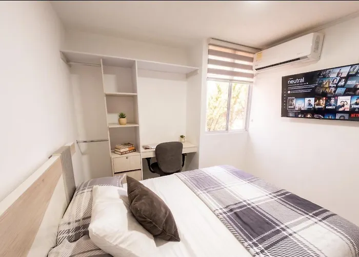 Apto 3 habit +2TV-Wifi, Netflix-Parqueadero gratis