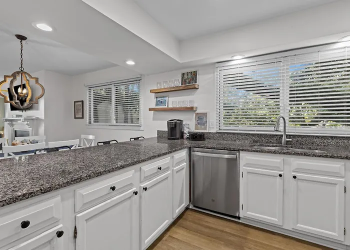 Seagrove Villa 5B - Oceanside Villa In The Trees
