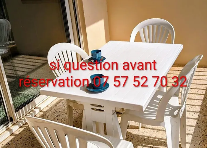 Studio Climatise Avec Coin Nuit 150M De La Plage
