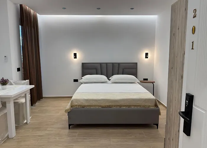 Mico'S Apartments