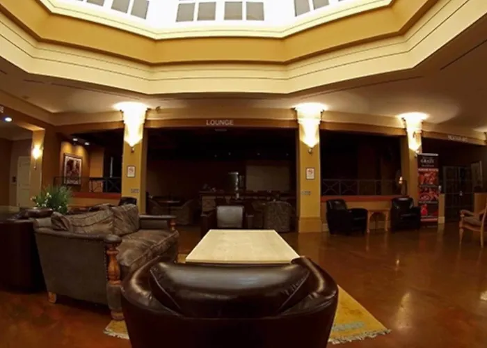 Royal Hotel Calgary, Trademark Collection By Wyndham
