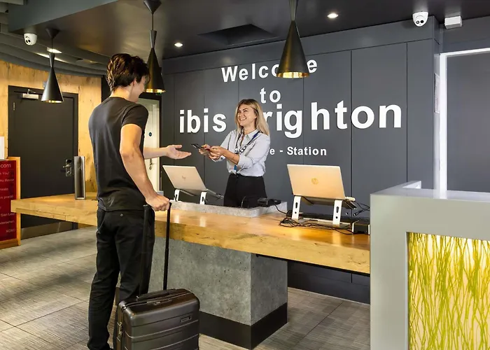 Ibis Brighton City Centre - Station