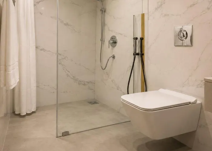 Envoy Continental Hotel, Blue Area, Islamabad