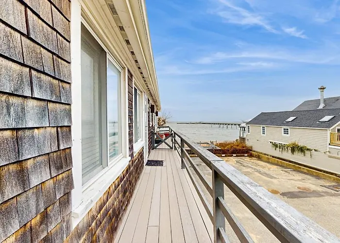 Provincetown Waterfront Studio
