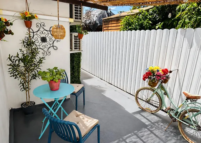 Miami Chic Studio Gateway For 2 Near Little Havana