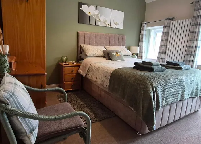 Mains Street Retreat