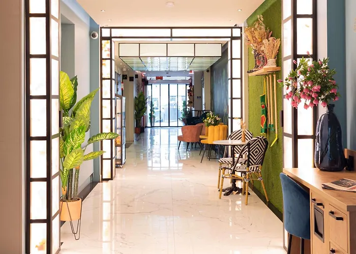  Ibis Styles Paris Batignolles