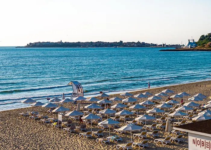 Jacuzzi hotel: Hotel Nobel Ultra All Inclusive - Free Beach Access