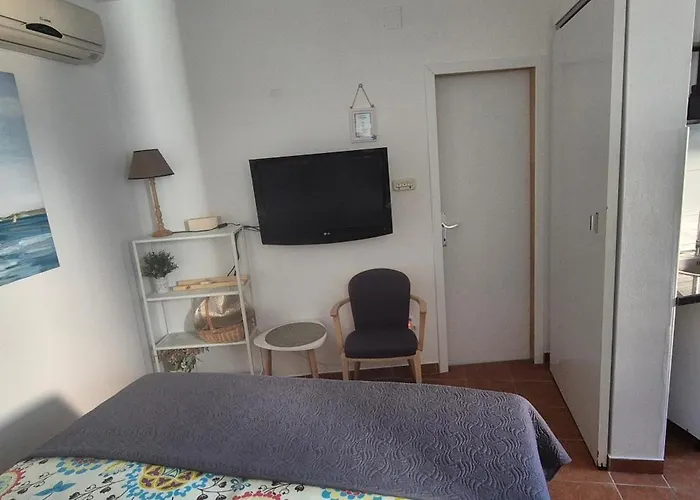 Apartments Valentina Tisno