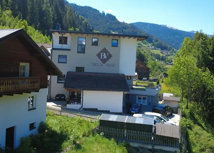 Bella Vista