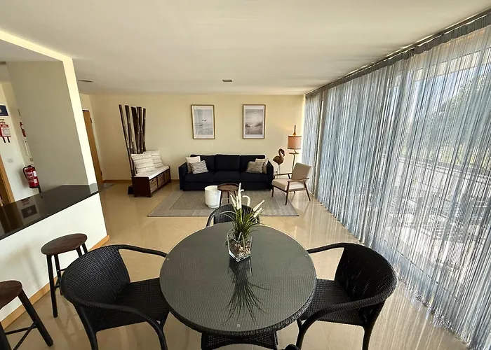 Sol Poente Praia Apartment