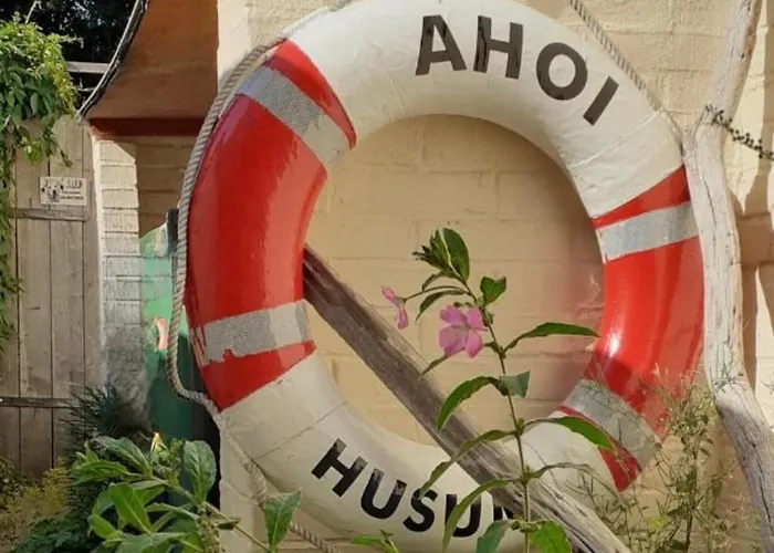 Ahoi Husum, Anlegen Und Wohlfuehlen
