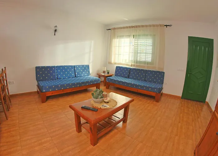 Apartamentos La Palmera